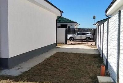 Casă cu 3 camere cu Teren 248 Mp în Central