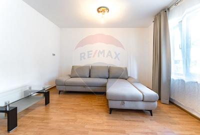Apartament cu 2 camere decomandat în Tractorul - 3