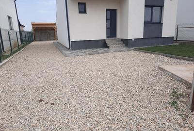 Casă individuală cu 5 camere cu Teren 440 Mp în Săbăreni - 3