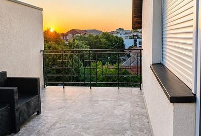 Apartament cu 3 camere, mobilat în Aradului
