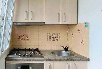 Apartament cu 3 camere decomandat în Soarelui - 2
