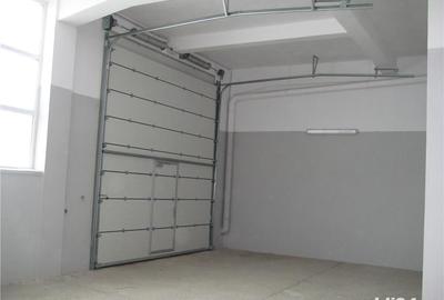 Spațiu comercial, de 460 mp, în Central - 1