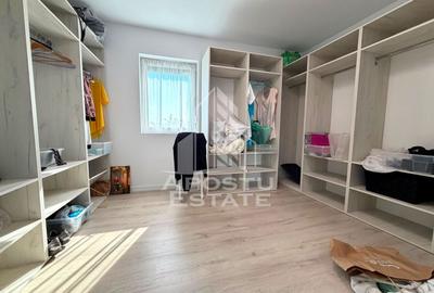 Duplex cu 5 camere cu Canalizare în Utvin - 12