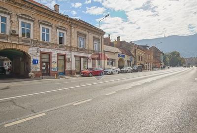 Garsonieră semidecomandată, mobilată în Centrul Istoric