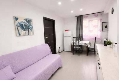 Apartament cu 2 camere semidecomandat, mobilat în Hunedoara