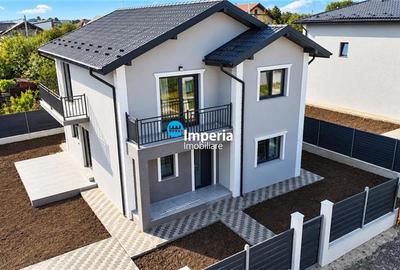 Casă individuală cu 4 camere cu Teren 450 Mp în Miroslava