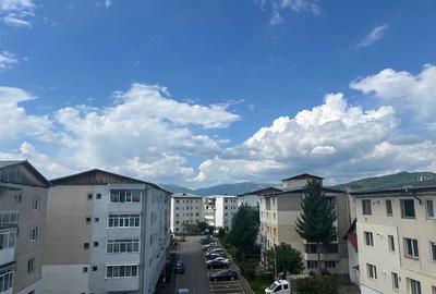 Apartament cu 3 camere semidecomandat în Breaza de Sus - 3