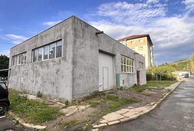 Spațiu comercial, de 280 mp, în Unicat