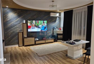 Casă cu 5 camere cu Teren 1100 Mp în Vânători