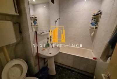 Apartament cu 3 camere semidecomandat în Craiovei - 4