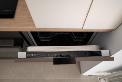 Apartament cu 2 camere semidecomandat, mobilat în Nord - 3