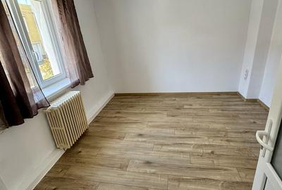 Spațiu comercial, de 82 mp, în Central
