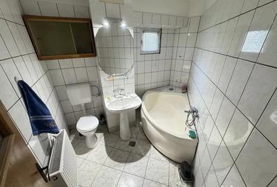 Apartament cu 3 camere decomandat, mobilat în Casa de Cultură - 3