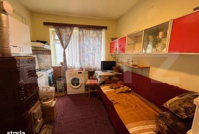 Casă cu 3 camere în Central