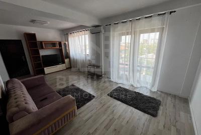 Apartament cu 3 camere semidecomandat în Brestei