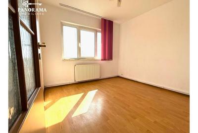 Apartament cu 3 camere decomandat în Central - 5