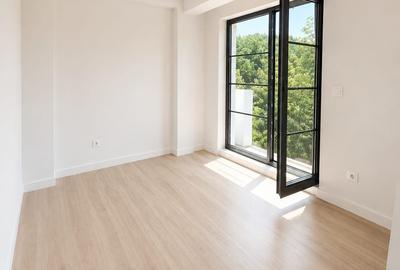 Casă cu 5 camere cu Teren 250 Mp în Copou