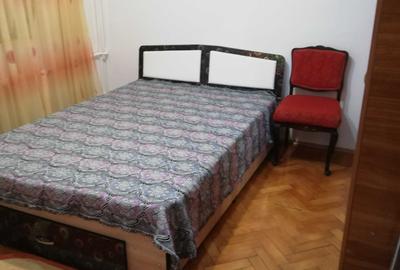 Apartament cu 2 camere decomandat în Micro 14 - 2