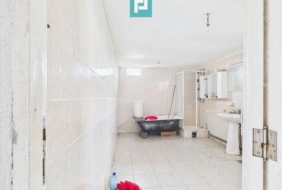 Casă individuală cu 14 camere cu Canalizare în Semlac - 5