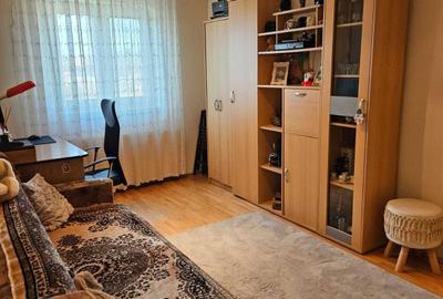 Apartament cu 3 camere semidecomandat în Exterior Vest - 13