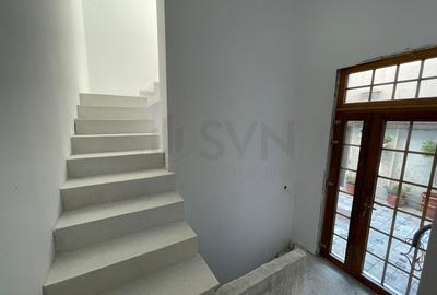 Casă cu 5 camere cu Teren 240 Mp în Dorobanți