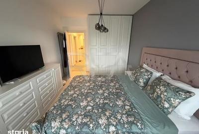 Apartament cu 3 camere în Drumul Taberei