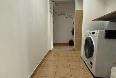 Apartament cu 3 camere semidecomandat în Circumvalațiunii - 1