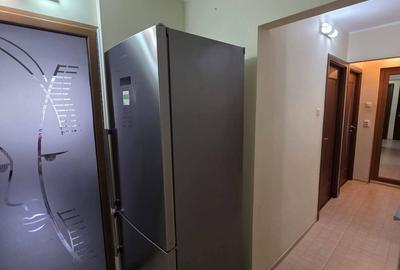 Apartament cu 3 camere decomandat, mobilat în Micro 17