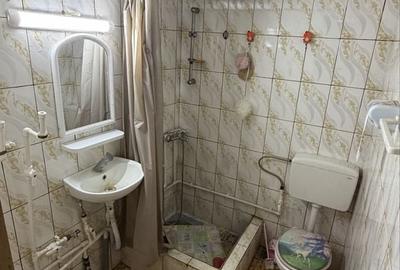 Casă cu 3 camere în Călmățuiu