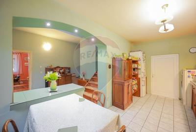 Casă individuală cu 5 camere cu Teren 340 Mp în Ultracentral - 1