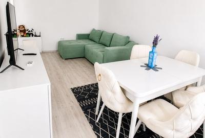 Apartament cu 2 camere decomandat în Roșu