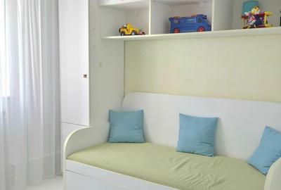 Apartament cu 3 camere decomandat în Tomis III - 9
