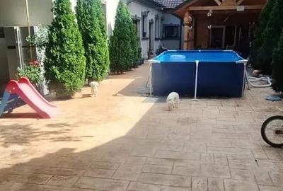 Casă individuală cu 6 camere cu Canalizare în Aradului