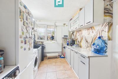 Apartament cu 2 camere nedecomandat în Ferentari