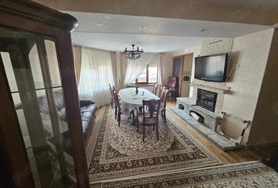 Casă cu 5 camere cu Teren 1060 Mp în Central - 3