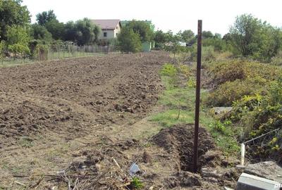 Teren de 2658 mp, în 1 Decembrie - 1