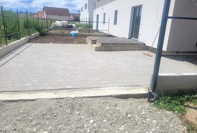 Casă cu Teren 210 Mp în Central