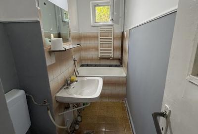 Apartament cu 2 camere decomandat în Exterior Vest