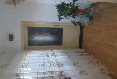 Casă cu 3 camere cu Teren 800 Mp în Dofteana