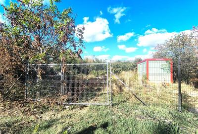 Teren intravilan de 1326 mp, în Corbu