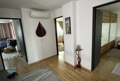 Casă cu 4 camere cu Teren 200 Mp în Central
