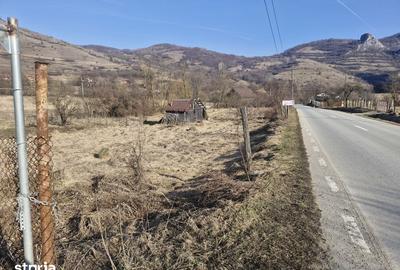 Teren de 2214 mp, în Livezile - 1