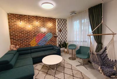 Apartament cu 3 camere decomandat, mobilat în Sopor