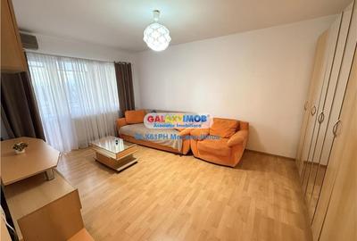 Apartament cu 2 camere decomandat, mobilat în Republicii