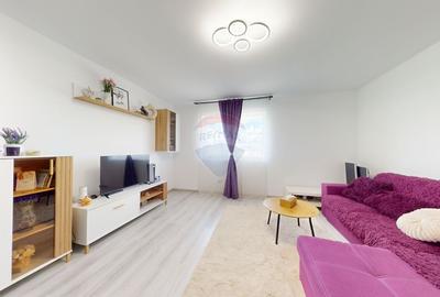 Apartament cu 2 camere decomandat în Sânpetru - 2