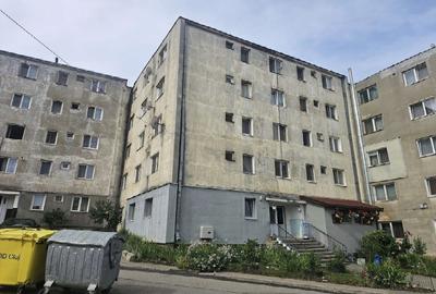 Apartament cu 3 camere în Aghireșu-Fabrici