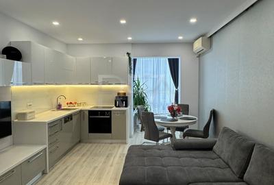 Apartament cu 3 camere decomandat, mobilat în Theodor Pallady