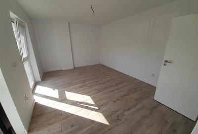 Apartament cu 3 camere semidecomandat în Iris - 1
