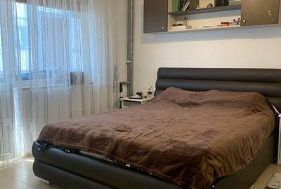 Apartament cu 2 camere decomandat în ICIL