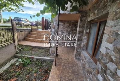 Casă cu 3 camere cu Teren 1000 Mp în Bengești - 1